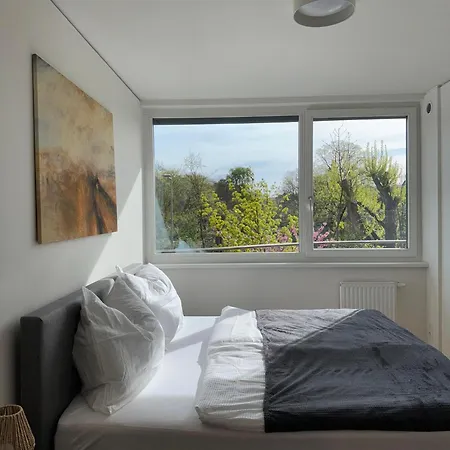 Appartement Reside In The Golden Wave