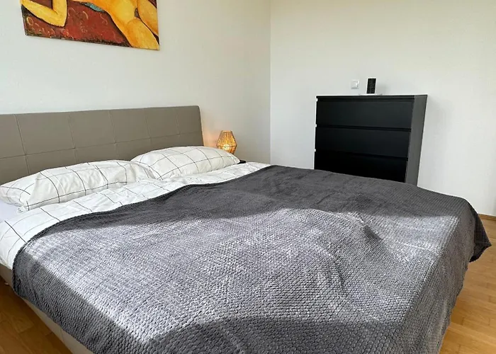 Reside In The Golden Wave Graz